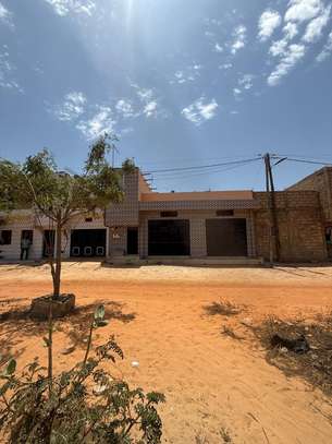 CITÉ PORT KOUNOUNE (DERRIÈRE LA MARINE FRANÇAISE) image 1