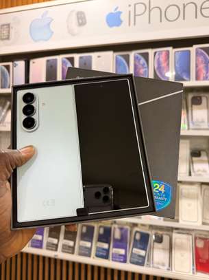 Samsung Galaxy Z Fold 7 512gb dual sim image 2