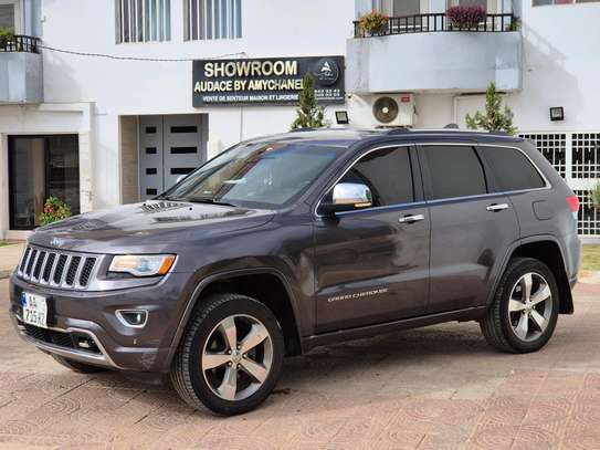 Jeep grand cherokee image 2