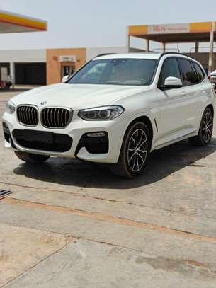 Je vends ma bmw x3 2019 pack M automatic essence image 2