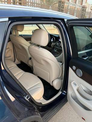 MERCEDES BENZ GLC 300 AMG EDITION image 6