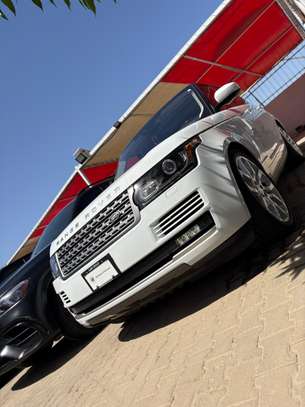 Range Rover Vogue image 12