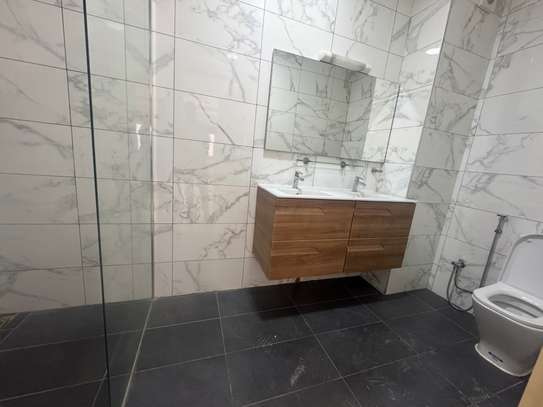 Appartement à louer à Mermoz derrière Elton image 7