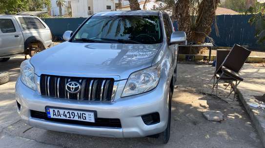 Toyota Prado image 5