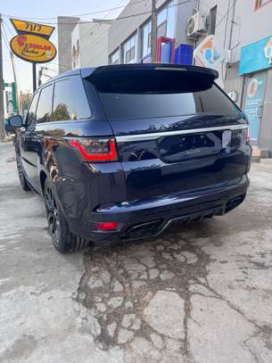 RANGE ROVER SPORT image 5