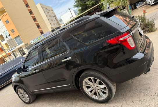 Ford Explorer Platinium 2014 image 3