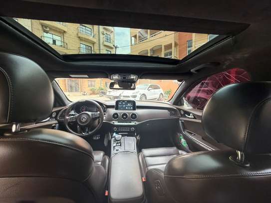 KIA STINGER 2017 image 13