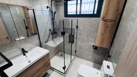 APPARTEMENT  MEUBLÉ ALMADIES image 6