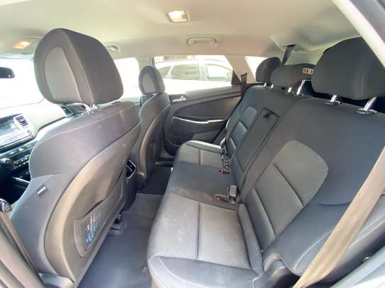 Hyundai Toucson image 5