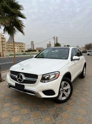 Mercedes glc 300 image 14
