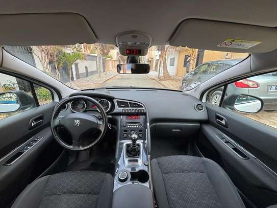 Peugeot 3008 image 8