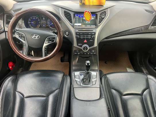 Hyundai Grandeur image 9