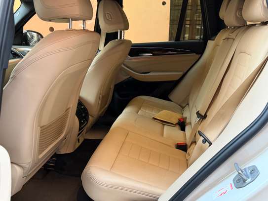 BMW X3 _2019 image 6