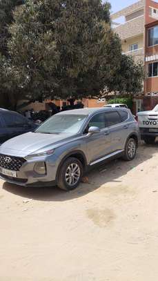 Hyundai Santa Fe 2019' image 2