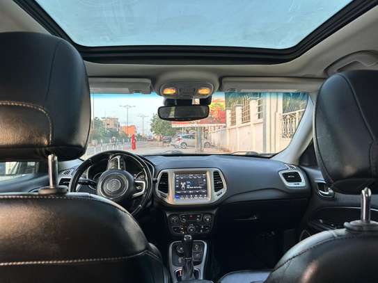 Jeep compass 2019 image 5