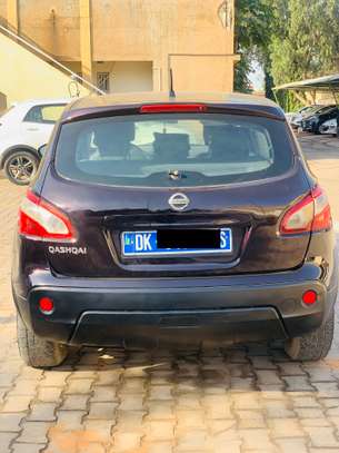 Nissan Qashqai 2012 image 2