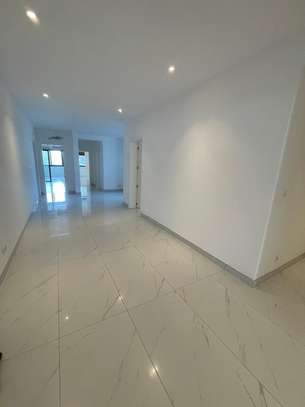 Appartement F5 à louer Almadies image 5