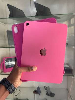 iPad A16 image 2