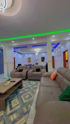 Somptueux Villa F5 avec piscine à louer au virage image 1