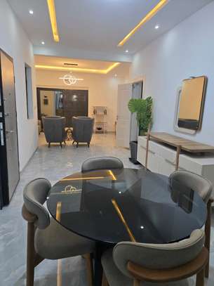 Appartement haut de gamme meublé F3 à Louer aux Almadies image 1