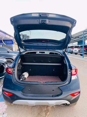 Kia stonic 2017 image 13