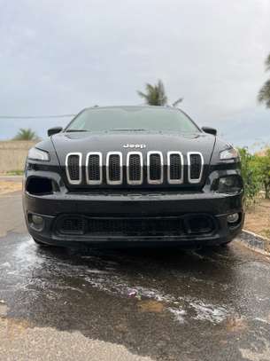 Jeep Cherokee image 2