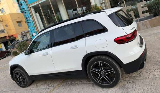 Mercedes GLB 250 2021 image 13