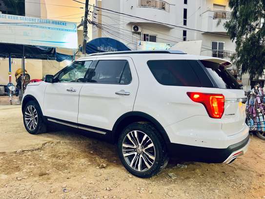 FORD EXPLORER PLATINUM 2017 image 8