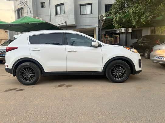 Kia image 5