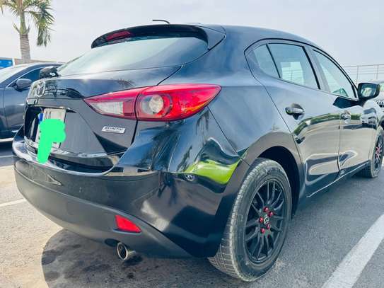Mazda 3 hatchback sport image 3