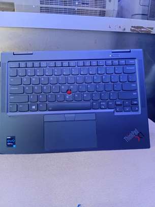 Lenovo yoga x360 image 4