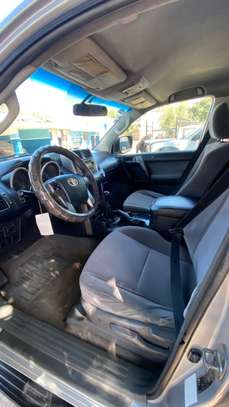 Toyota Prado image 8