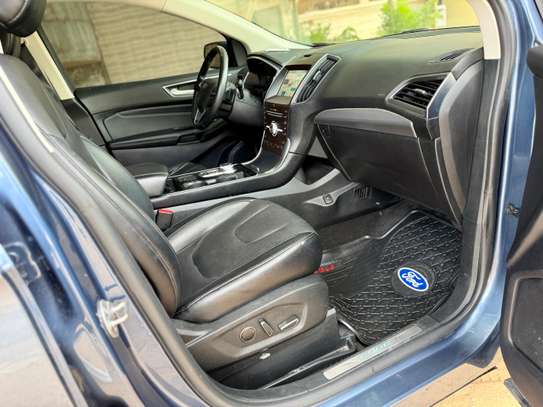 FORD EDGE TITANIUM AWD 2019 image 5