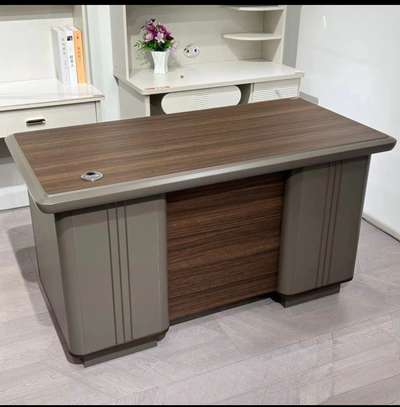 TABLES BUREAU+ RETOUR+ CAISSON (VENANT ALLEMAGNE) image 2