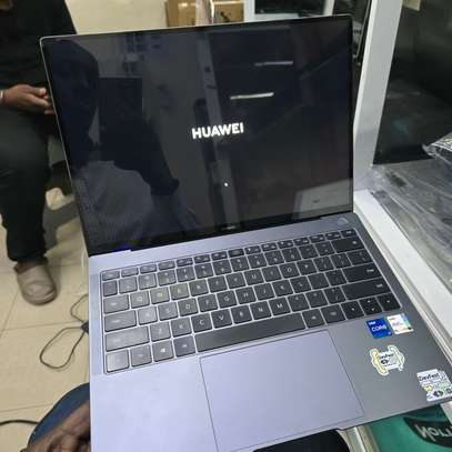 Huawei matebook X pro 2023 i7 image 5