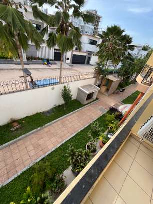 Appartement F5 à louer aux Almadies image 5