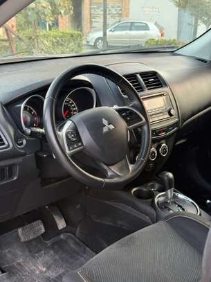 Mitsubishi image 3