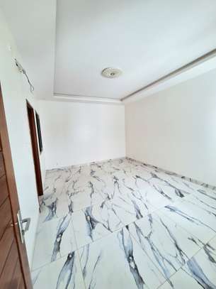 APPARTEMENTF4 à Mermoz image 7
