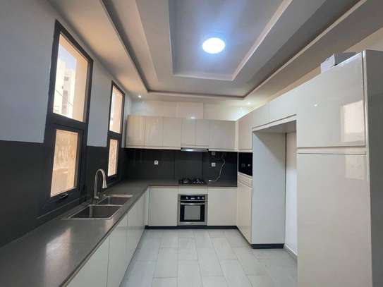 UN APPARTEMENT DE GRAND STANHING A LOUER AUX ALMADIES image 2