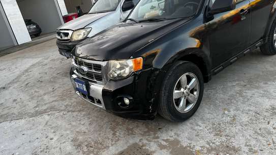 Location Ford Escape 20 000 frs/jour image 2