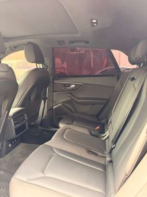 Audi Q8 2019 image 14