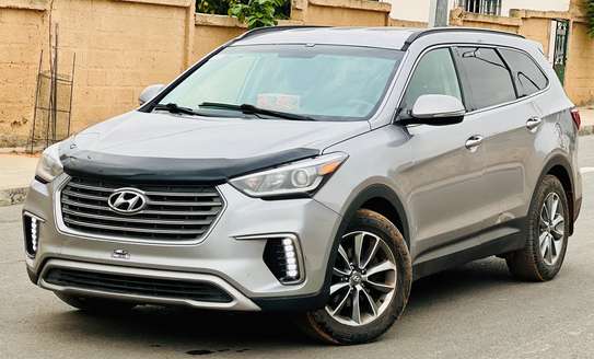 Hyundai santa fe 2017 XL  7 place image 2