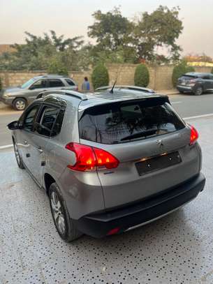 Peugeot 2008 2016  automatique diesel venant déjà dédouaner image 4