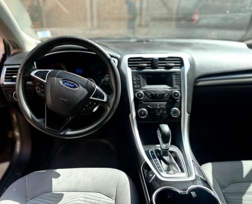 Location Ford Fusion image 8