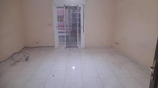 Appartement a loué a ouest foire image 1