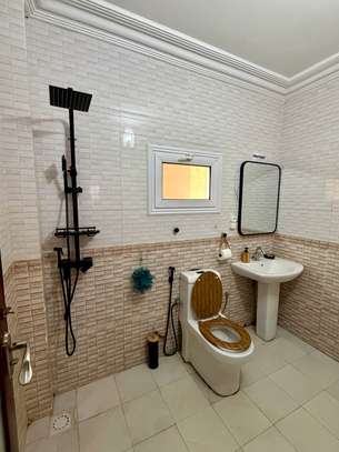 Appartement cosy corniche 7TV image 13