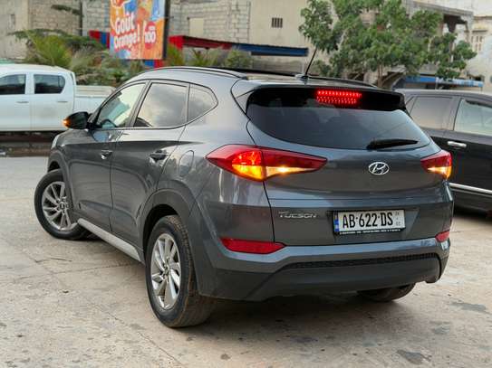 Hyundai Tucson image 7