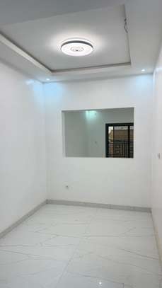APPARTEMENT F3 NEUF À THIÈS image 9