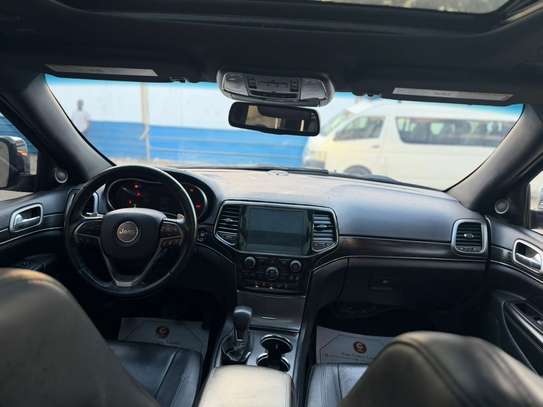 Jeep grand cherokee 2020 image 3