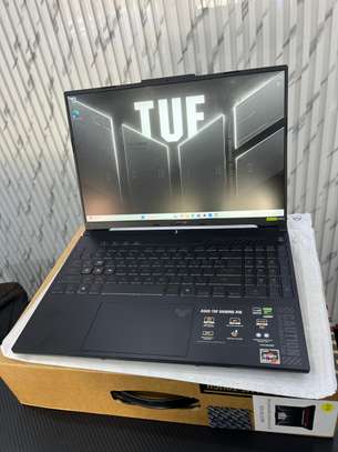 ASUS TUF F16 RTX 4050 image 2